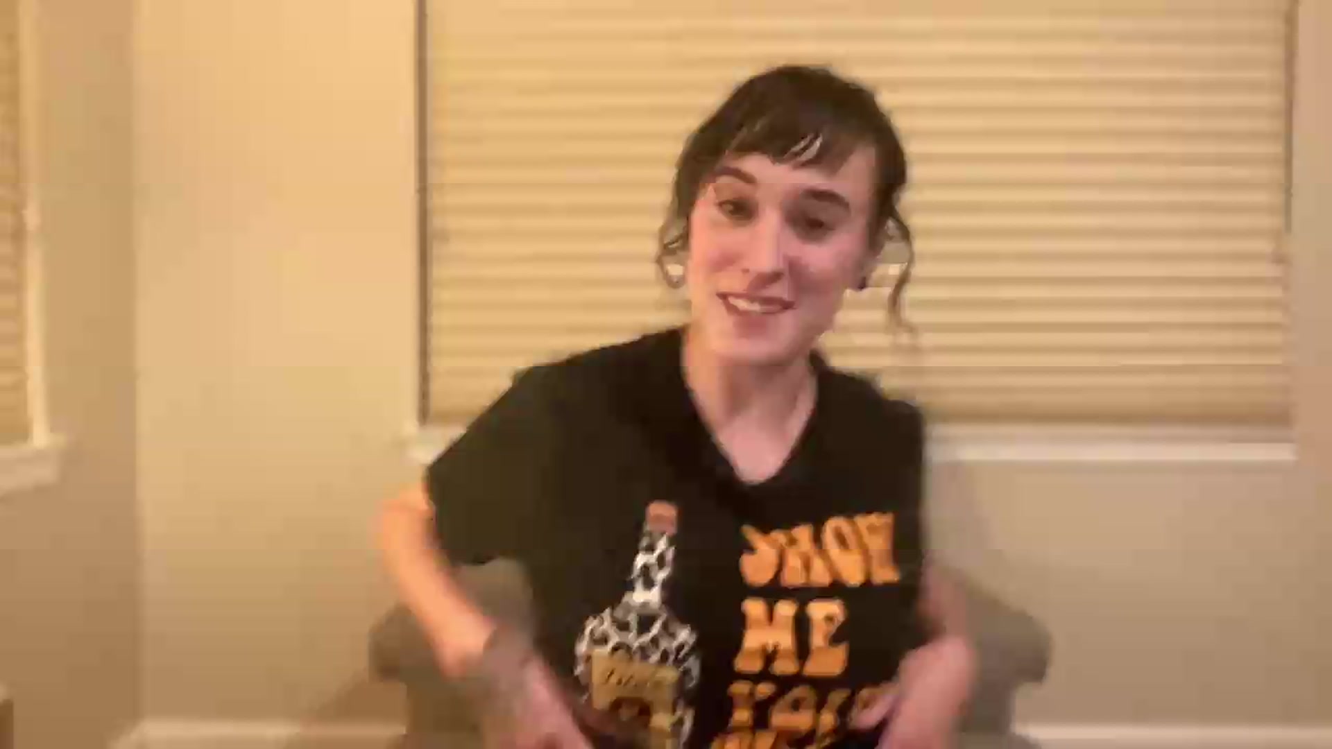 Gallery image thumbnail from Lillysinxx's myfreecams stream on, 08/31/2026, 10:17 image 1 of 20
