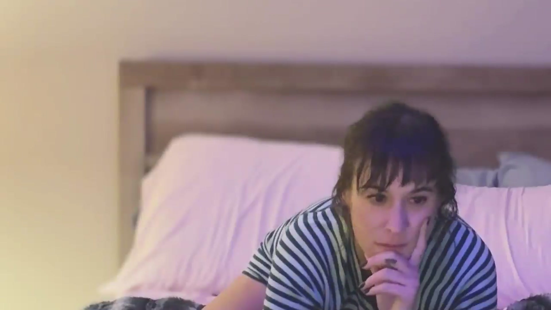 Gallery image thumbnail from Lillysinxx's myfreecams stream on, 09/09/2026, 13:03 image 8 of 20