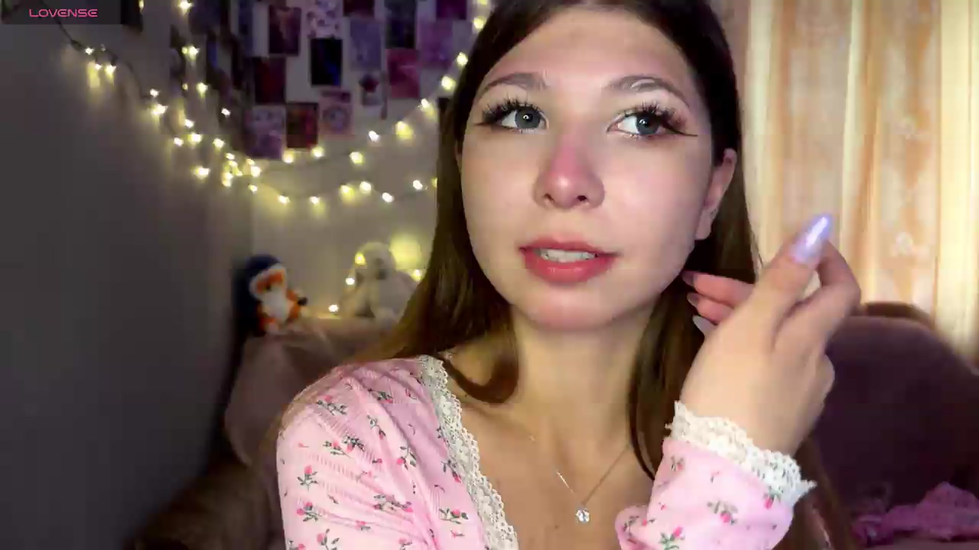 Gallery image thumbnail from LillyyLilith's myfreecams stream on, 07/11/2026, 09:05 image 7 of 20