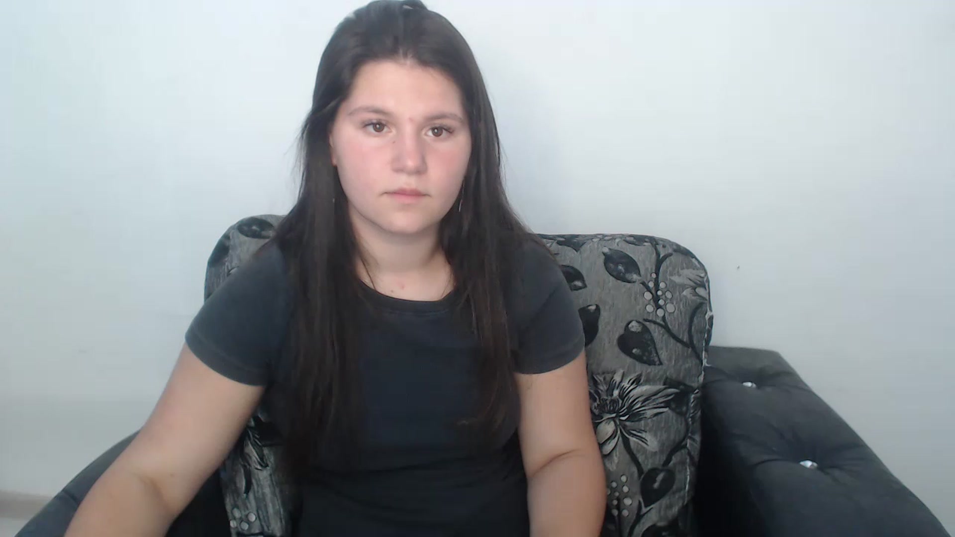 Gallery image thumbnail from Lillyy_sweet's myfreecams stream on, 08/19/2023, 12:36 image 7 of 20