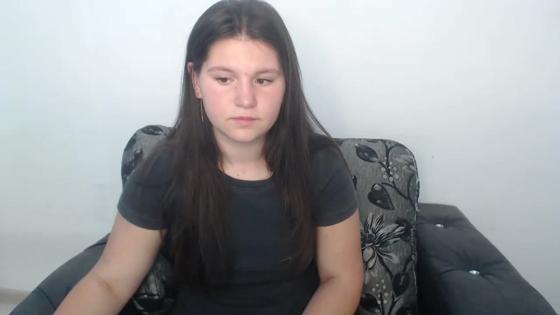 Gallery image thumbnail from Lillyy_sweet's myfreecams stream on, 08/19/2023, 12:36 image 20 of 20