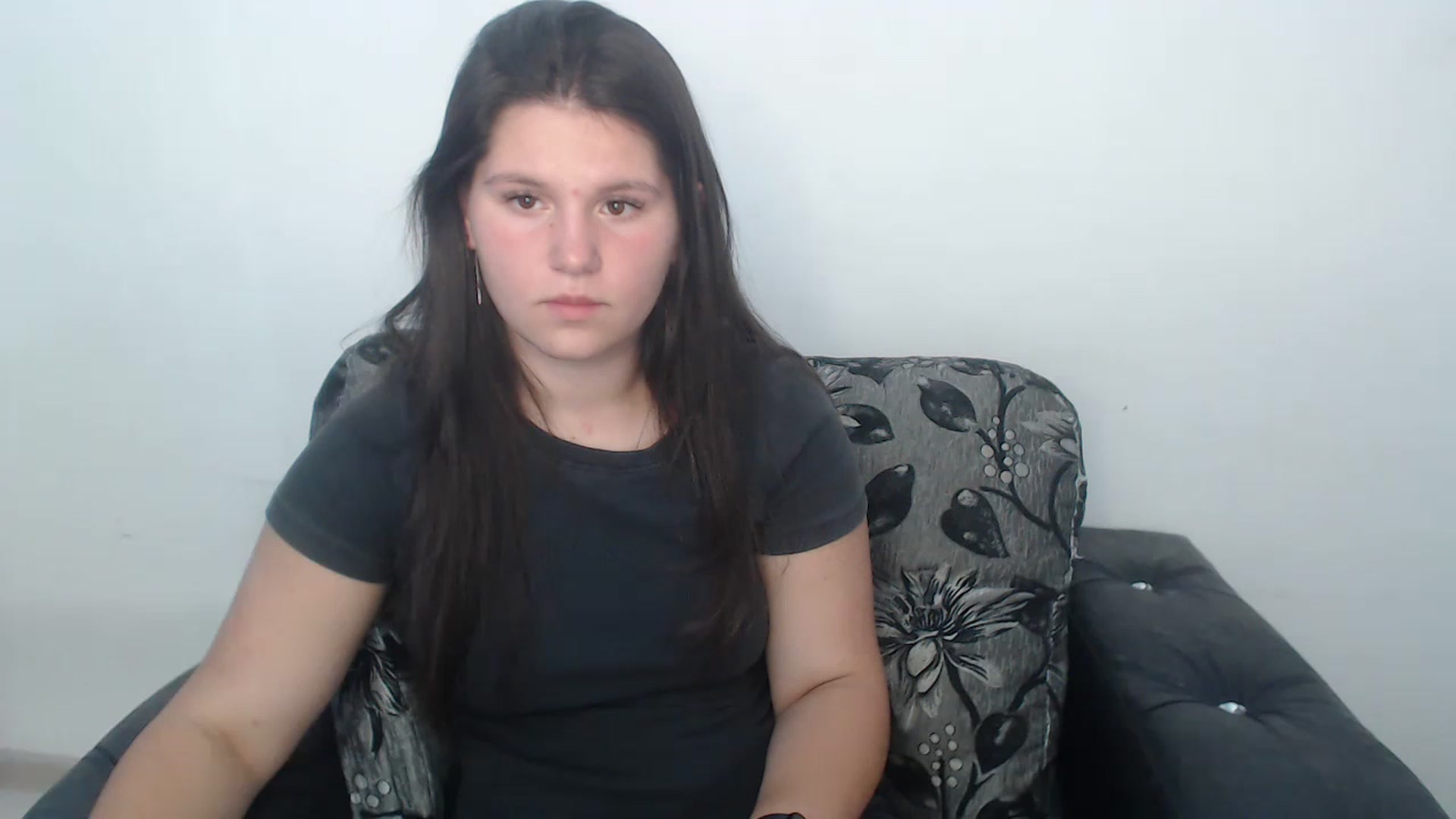Gallery image thumbnail from Lillyy_sweet's myfreecams stream on, 08/19/2023, 12:36 image 3 of 20