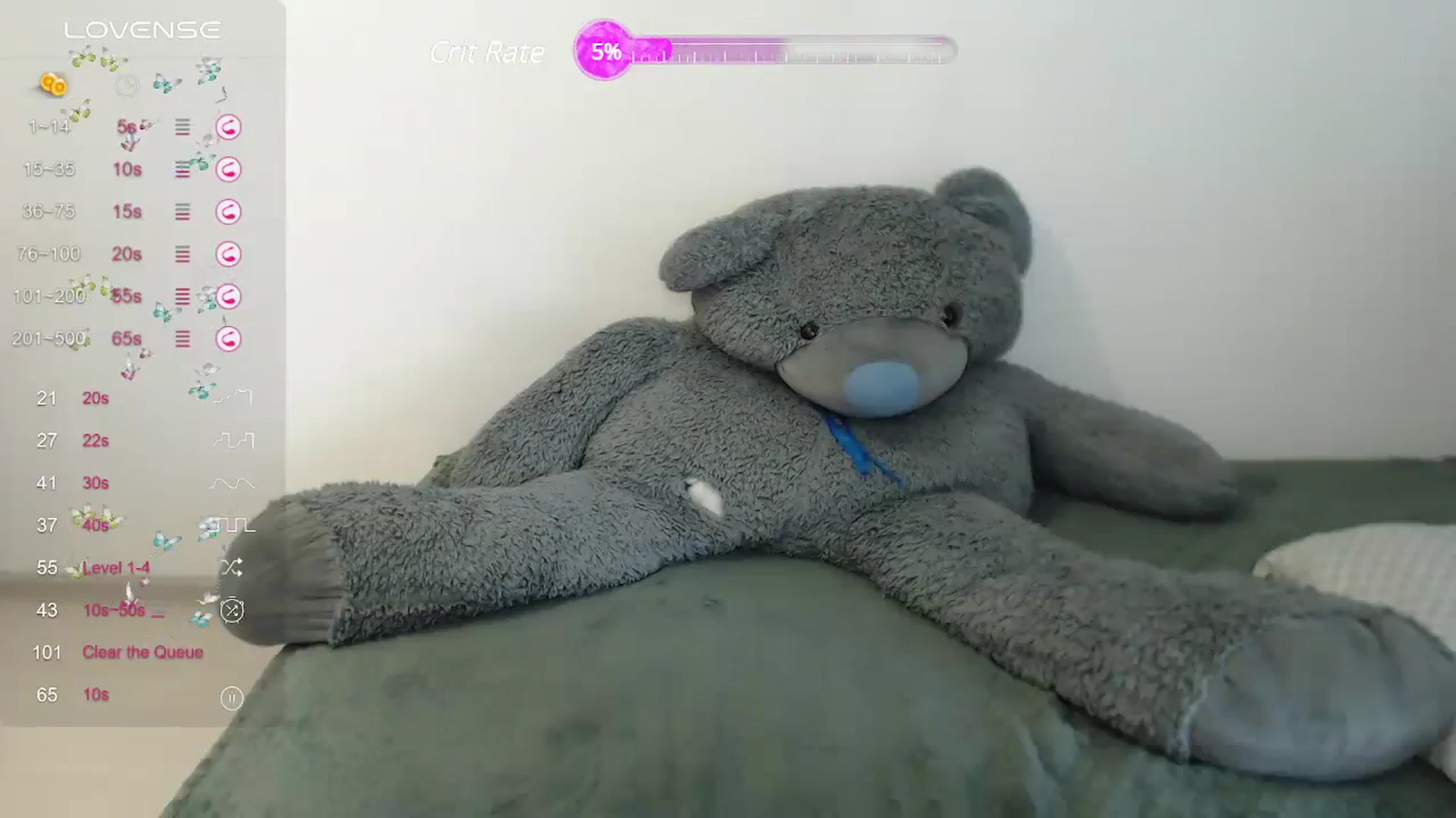Gallery image thumbnail from Lillyy_sweet's myfreecams stream on, 09/05/2023, 10:04 image 9 of 20