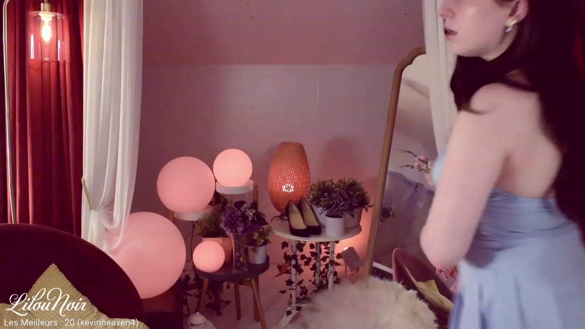 Gallery image thumbnail from LilouNoir's myfreecams stream on, 12/09/2022, 05:12 image 16 of 20
