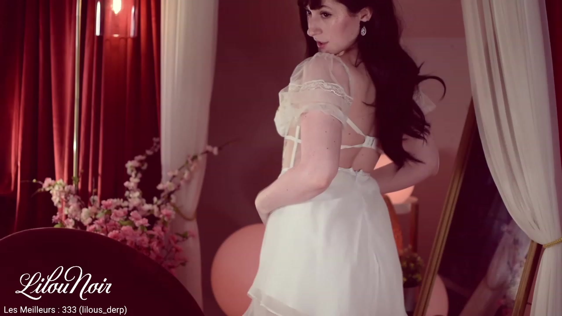 Gallery image thumbnail from LilouNoir's myfreecams stream on, 12/10/2022, 08:25 image 6 of 20