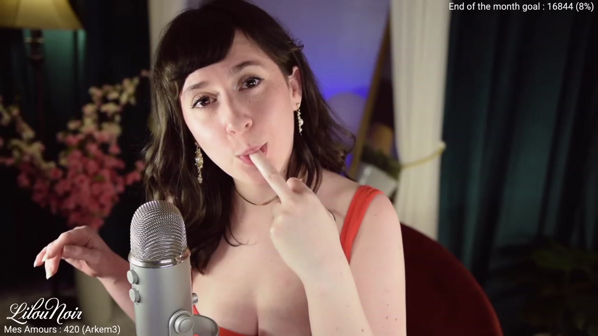 Gallery image thumbnail from LilouNoir's myfreecams stream on, 08/31/2023, 05:19 image 17 of 20