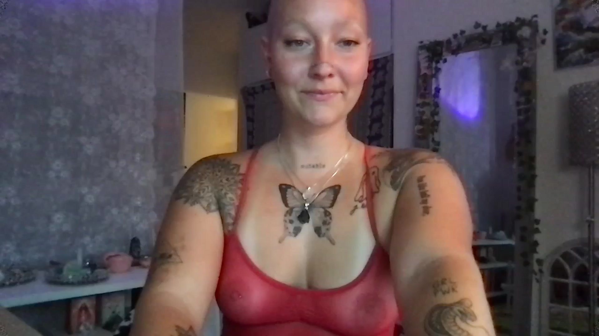 Gallery image thumbnail from Lilpeachy's myfreecams stream on, 08/22/2023, 03:18 image 3 of 20