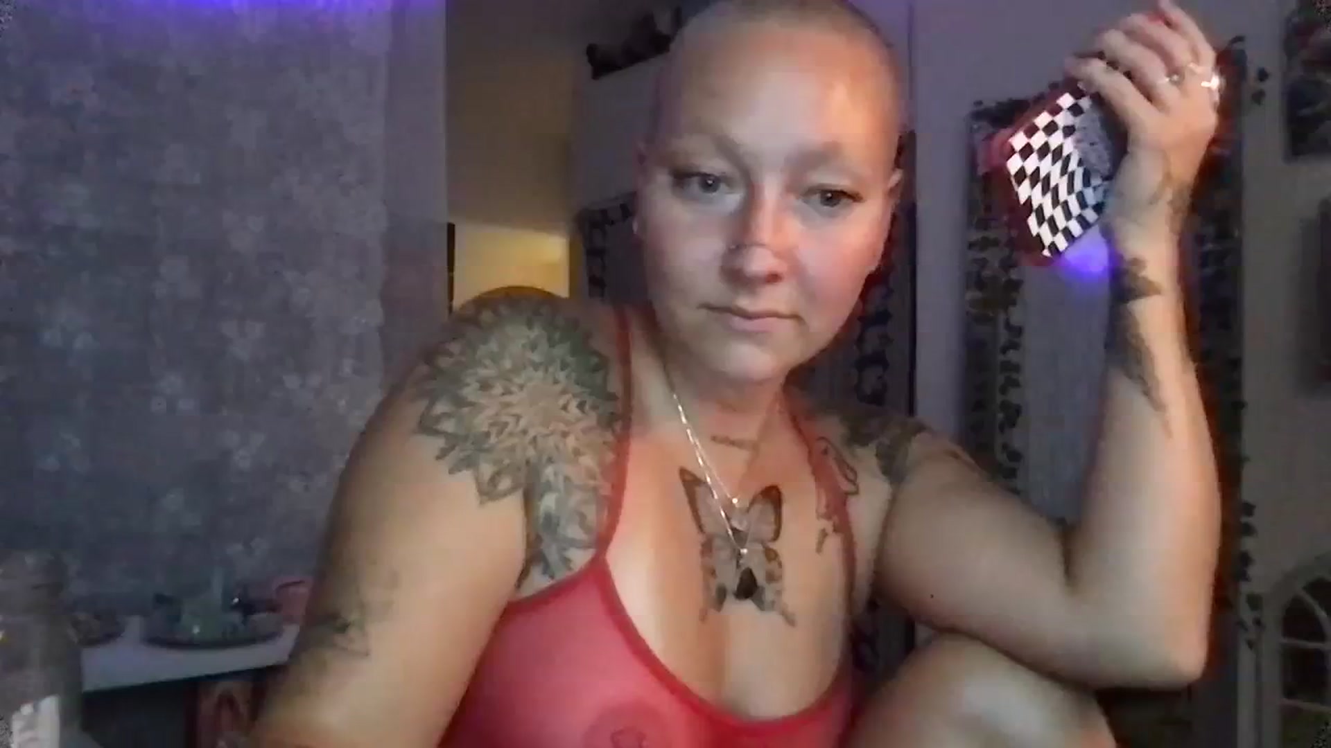 Gallery image thumbnail from Lilpeachy's myfreecams stream on, 08/22/2023, 03:18 image 15 of 20