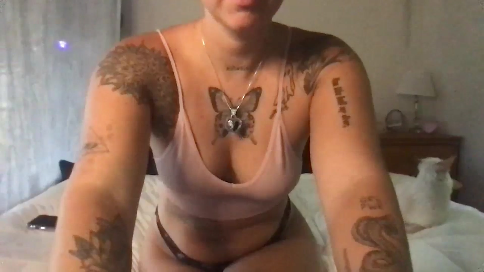 Gallery image thumbnail from Lilpeachy's myfreecams stream on, 09/06/2023, 20:37 image 6 of 20