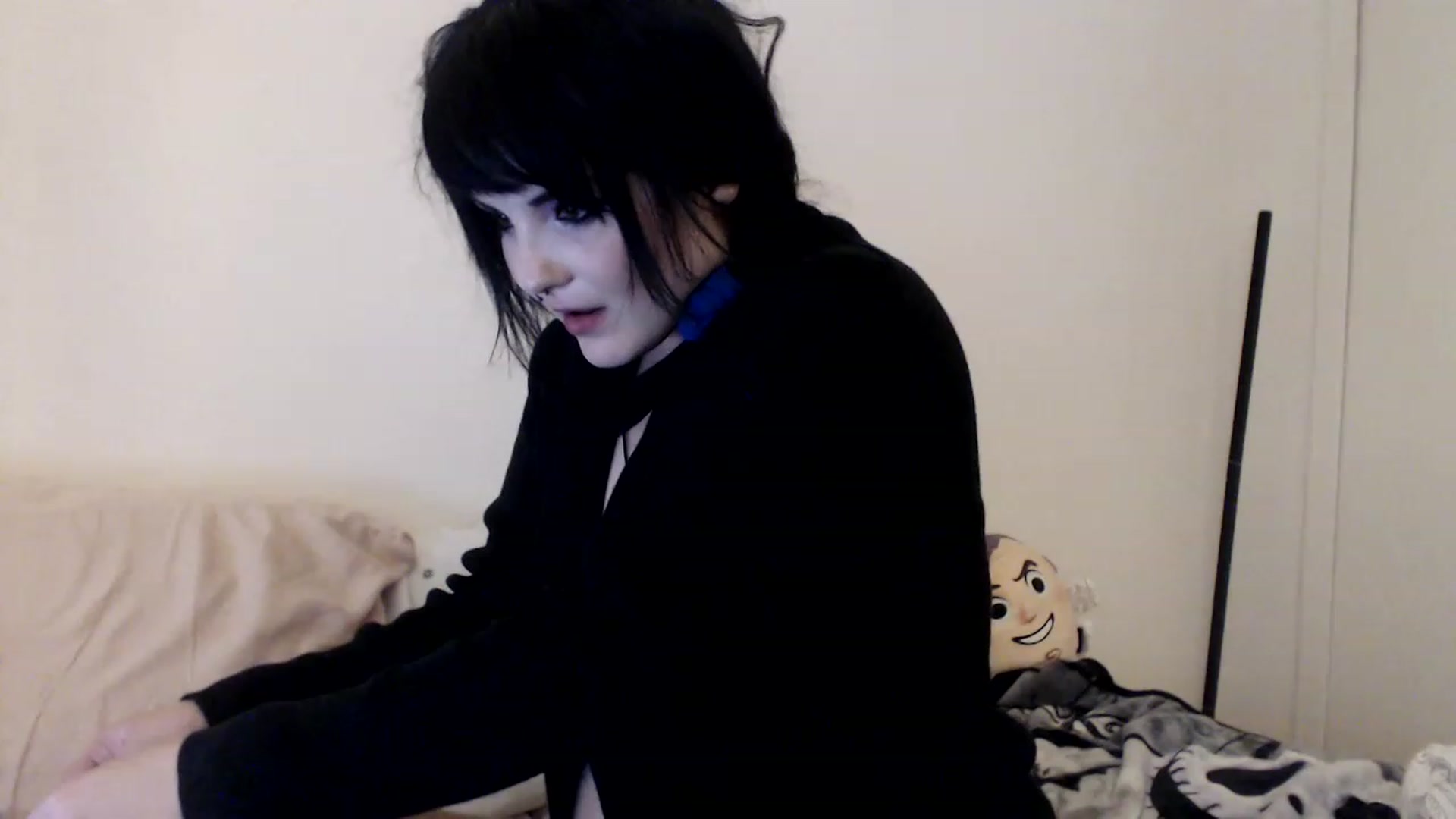 Gallery image thumbnail from Lilskyybby's myfreecams stream on, 07/16/2023, 09:42 image 20 of 20