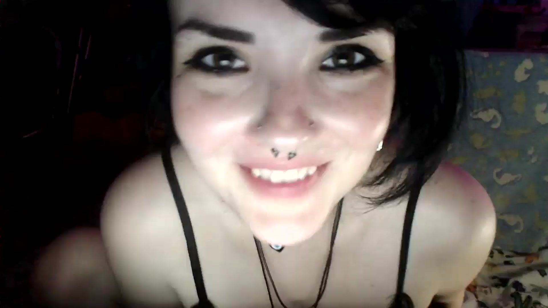 Gallery image thumbnail from Lilskyybby's myfreecams stream on, 09/03/2025, 07:46 image 1 of 20