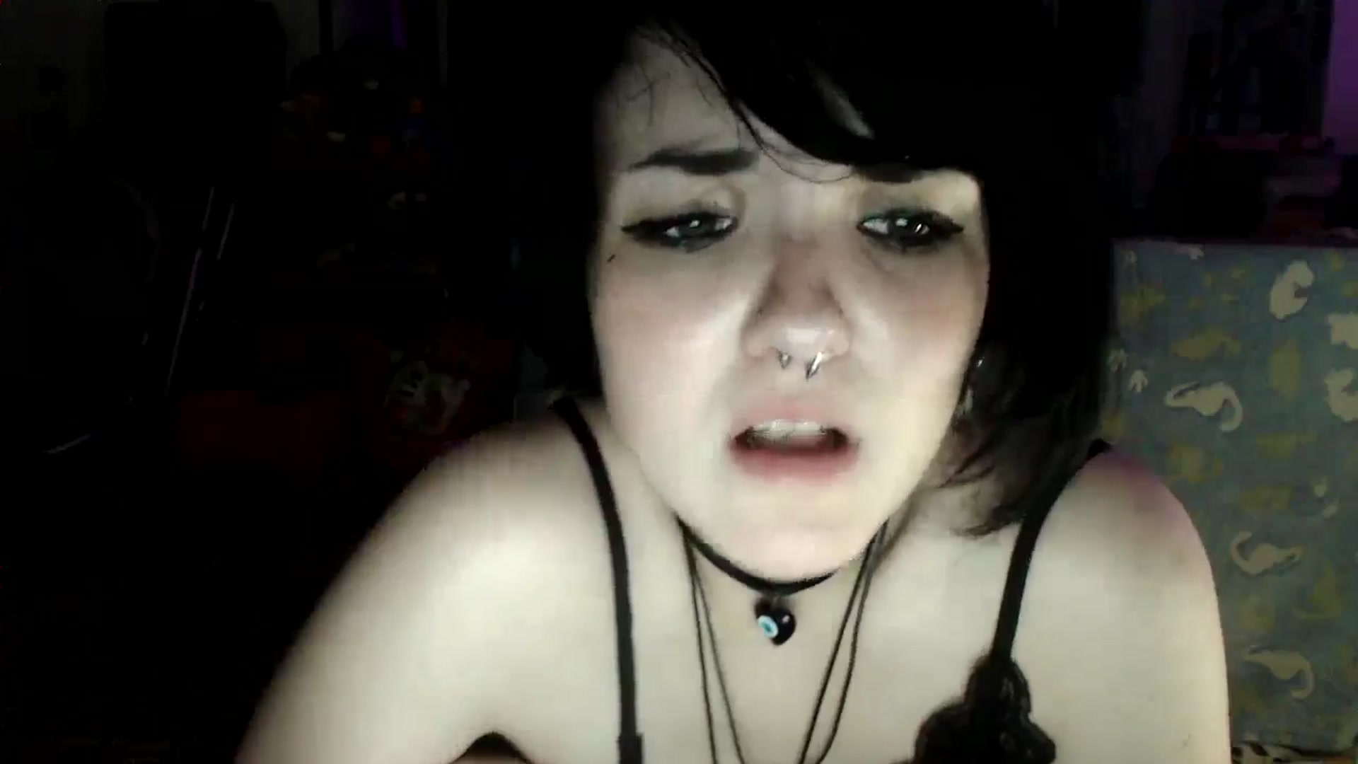 Gallery image thumbnail from Lilskyybby's myfreecams stream on, 09/03/2025, 07:46 image 12 of 20