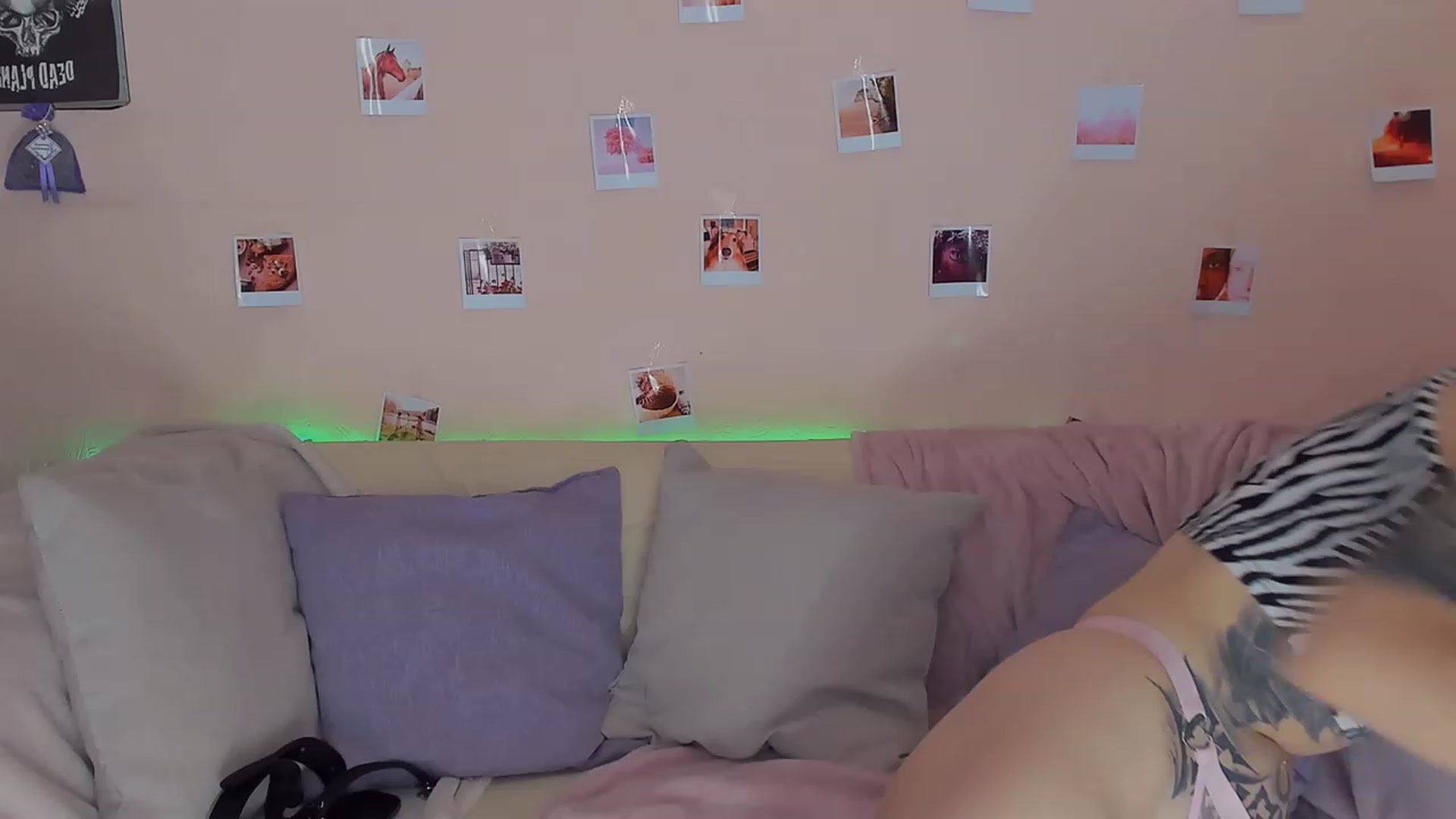 Gallery image thumbnail from LiluKayden's myfreecams stream on, 11/14/2022, 16:21 image 19 of 20
