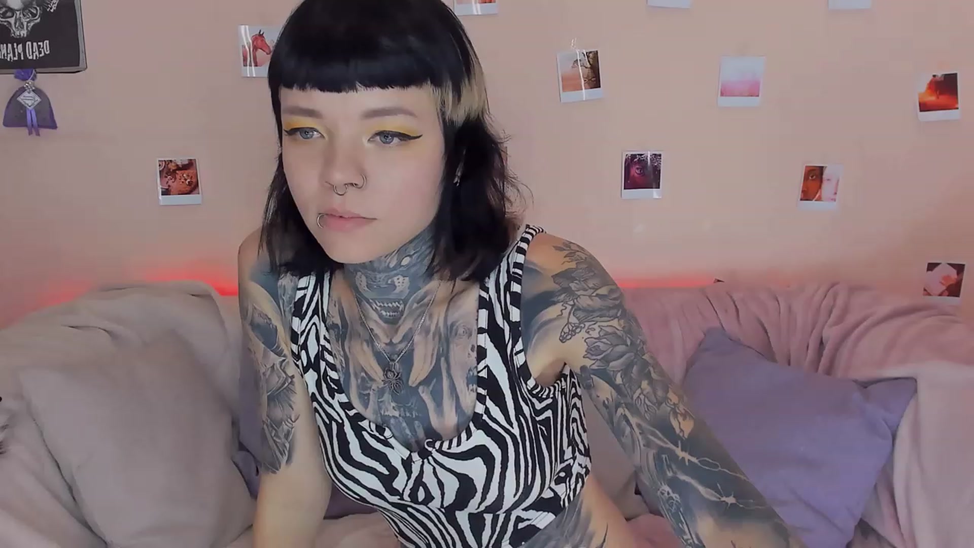 Gallery image thumbnail from LiluKayden's myfreecams stream on, 11/14/2022, 16:21 image 11 of 20