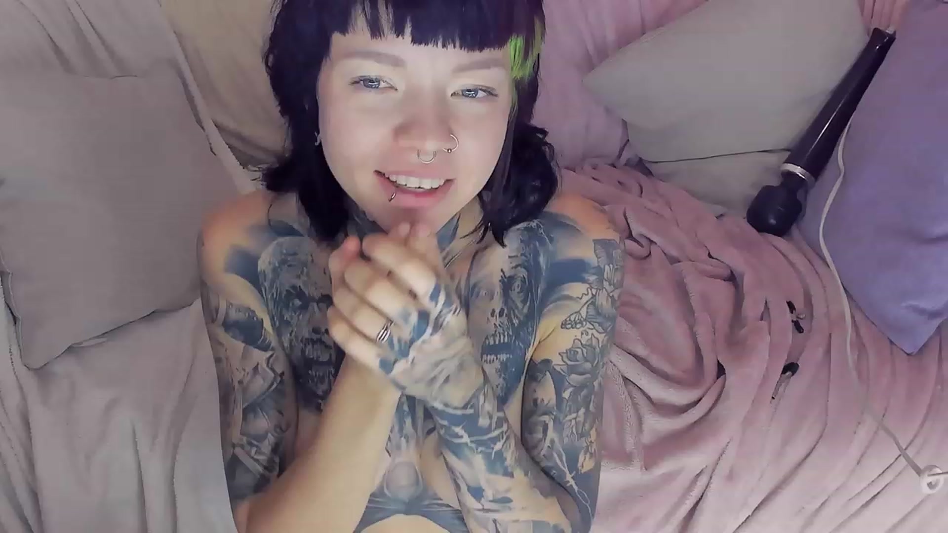 Gallery image thumbnail from LiluKayden's myfreecams stream on, 11/26/2022, 10:44 image 15 of 20