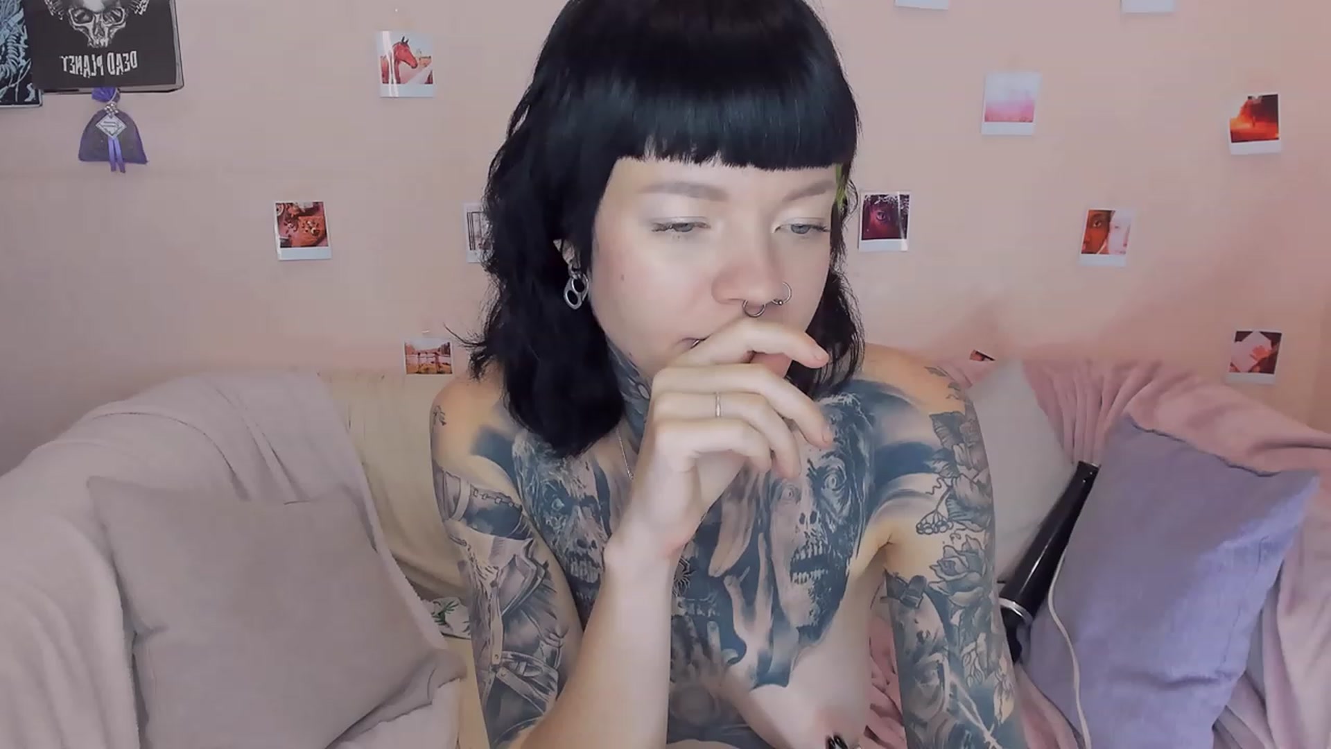 Gallery image thumbnail from LiluKayden's myfreecams stream on, 11/26/2022, 10:44 image 18 of 20