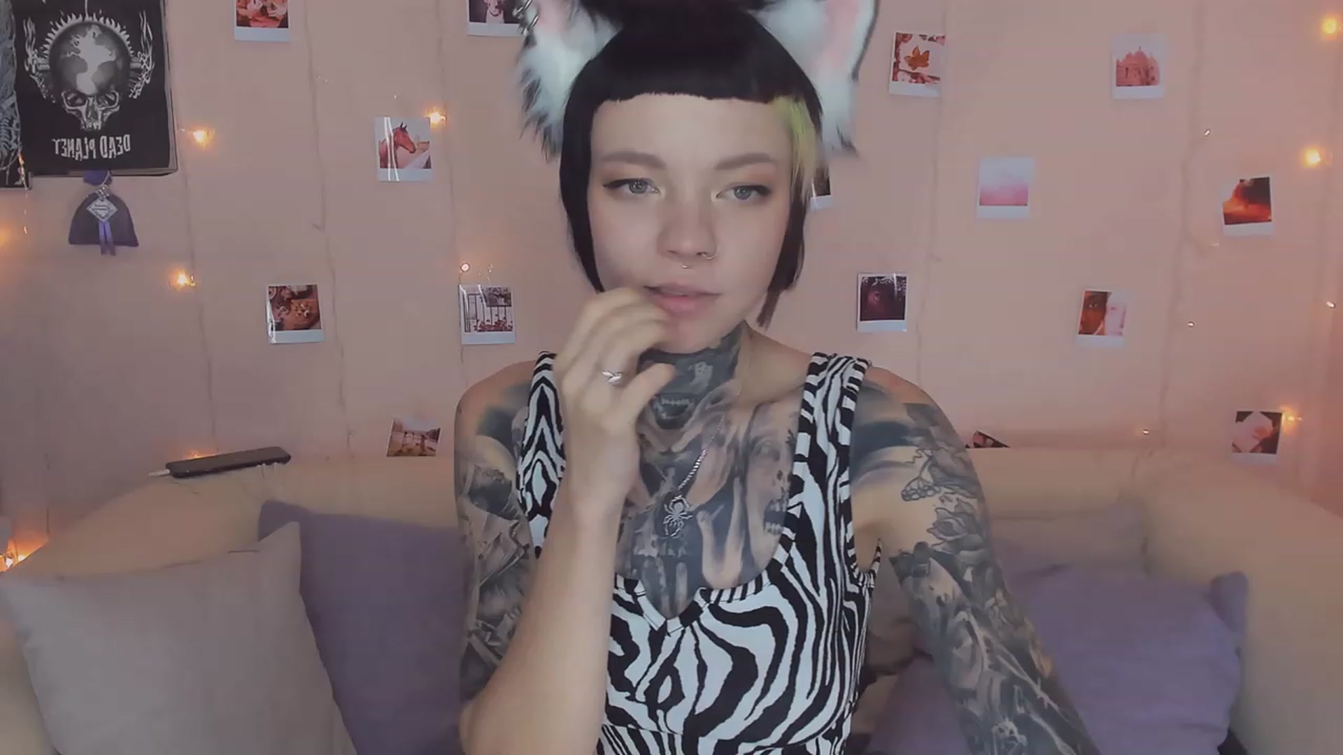 Gallery image thumbnail from LiluKayden's myfreecams stream on, 12/26/2022, 11:55 image 16 of 20