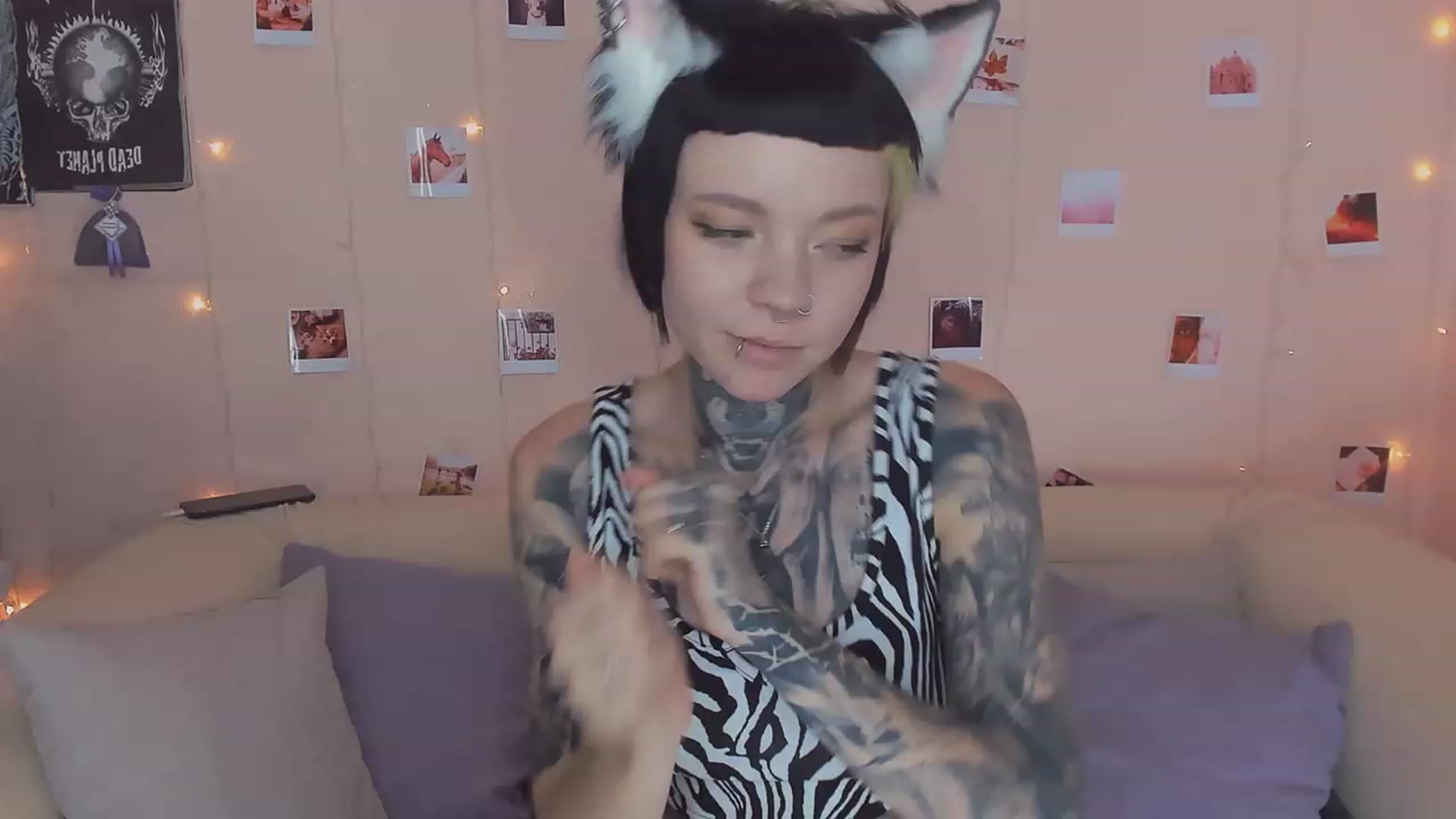 Gallery image thumbnail from LiluKayden's myfreecams stream on, 12/26/2022, 11:55 image 11 of 20