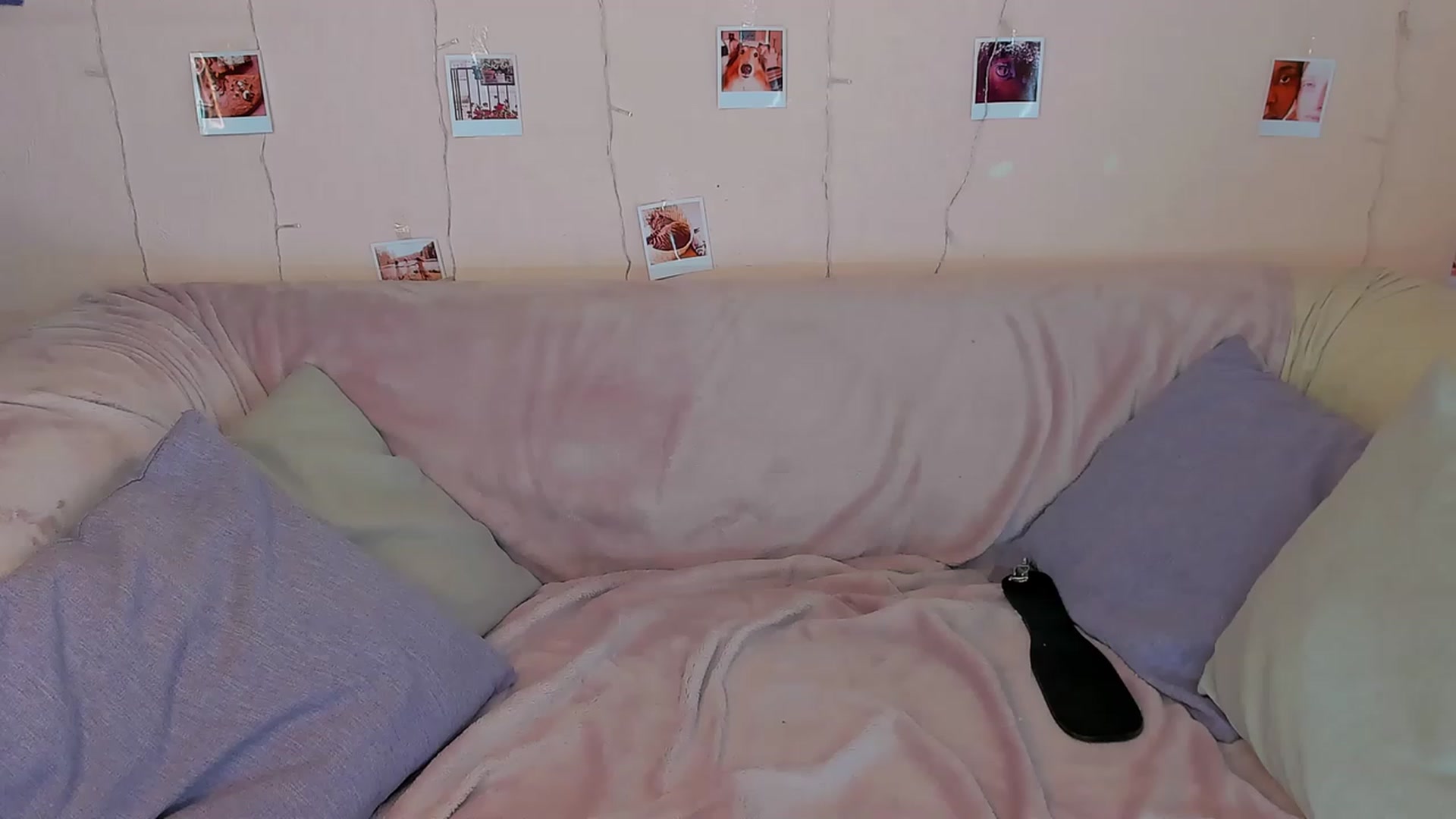 Gallery image thumbnail from LiluKayden's myfreecams stream on, 05/13/2023, 15:00 image 7 of 20