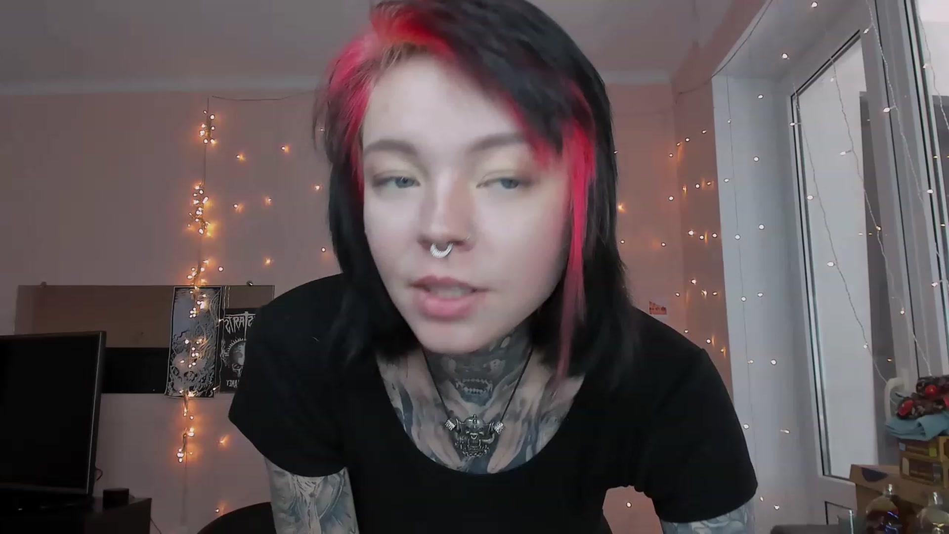 Gallery image thumbnail from LiluKayden's myfreecams stream on, 06/02/2023, 10:39 image 13 of 20