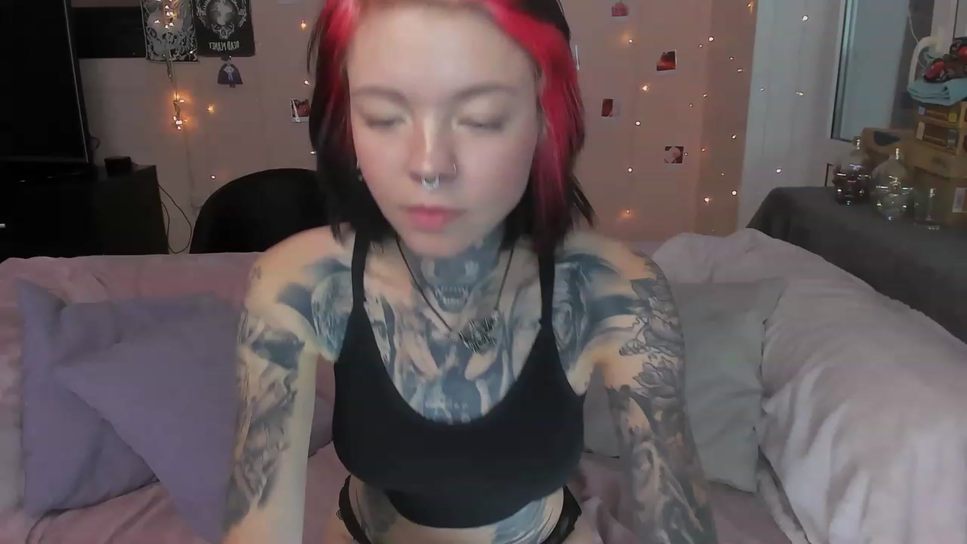 Gallery image thumbnail from LiluKayden's myfreecams stream on, 06/03/2023, 14:48 image 8 of 20