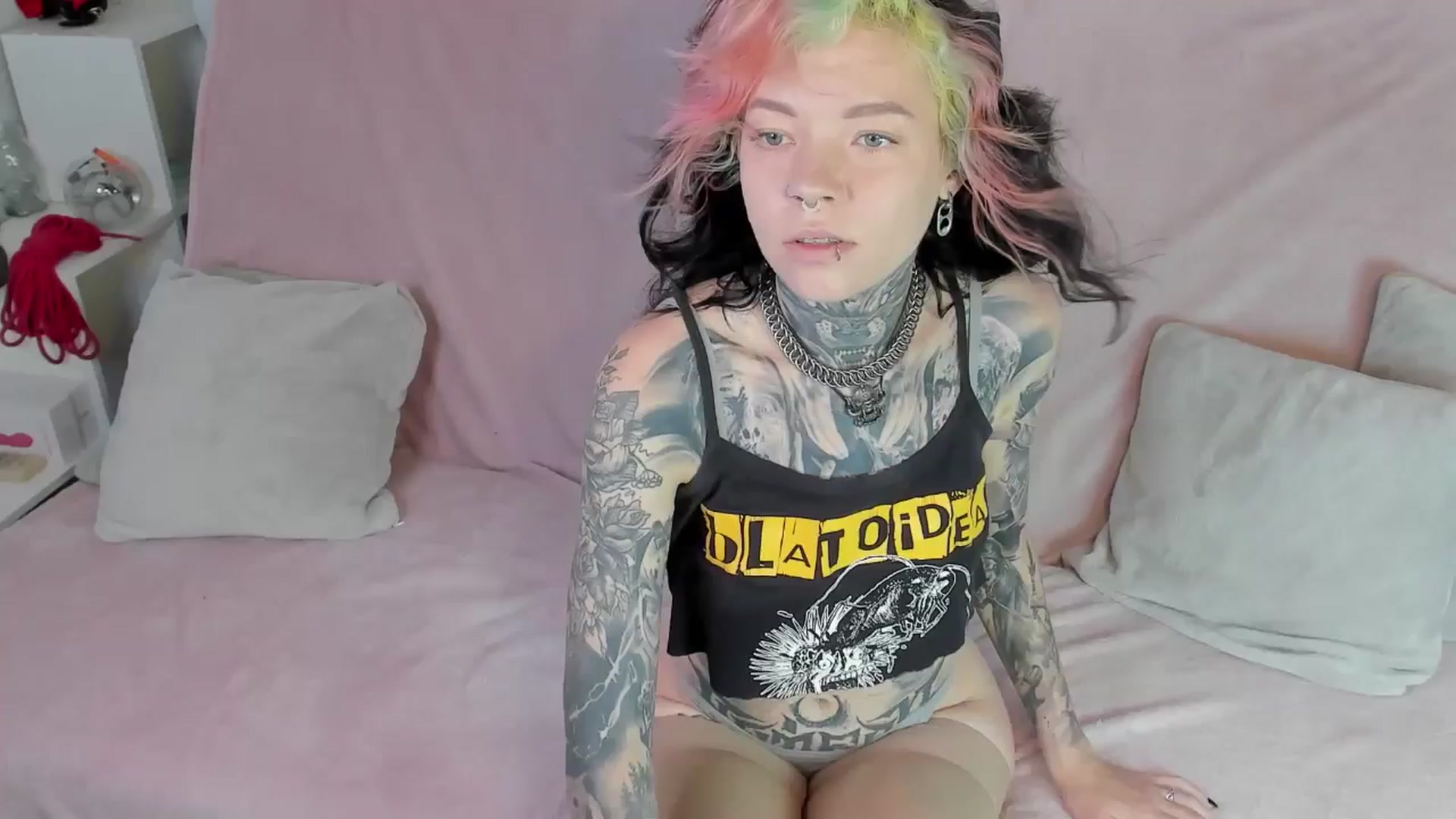 Gallery image thumbnail from LiluKayden's myfreecams stream on, 06/09/2024, 16:11 image 18 of 20