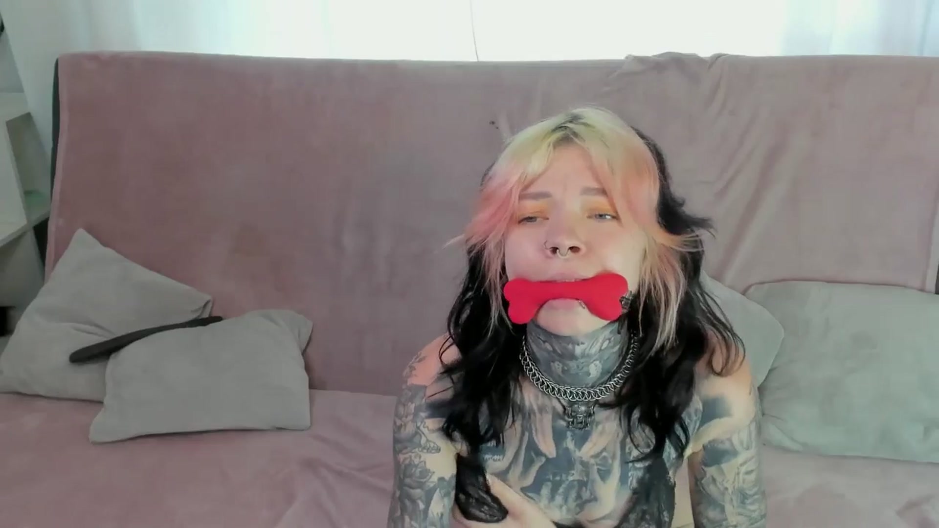 Gallery image thumbnail from LiluKayden's myfreecams stream on, 07/04/2024, 12:31 image 7 of 20