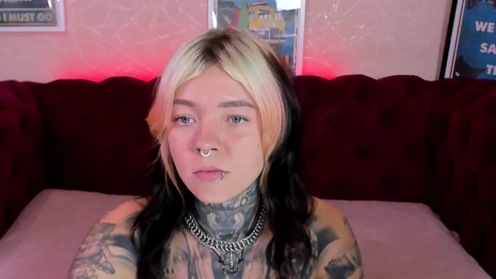 Gallery image thumbnail from LiluKayden's myfreecams stream on, 09/30/2024, 15:19 image 14 of 20