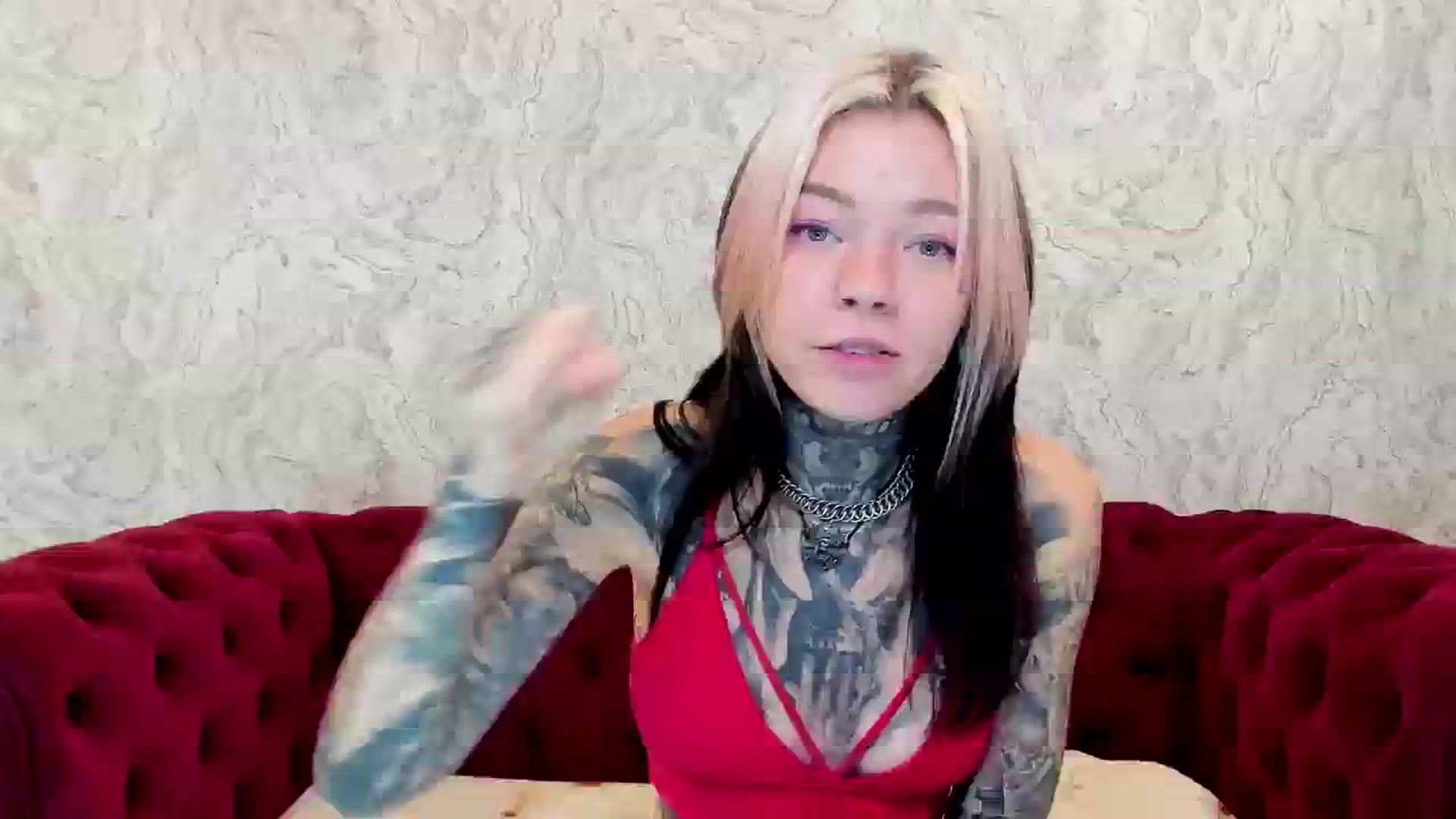 Gallery image thumbnail from LiluKayden's myfreecams stream on, 11/14/2024, 17:39 image 6 of 20