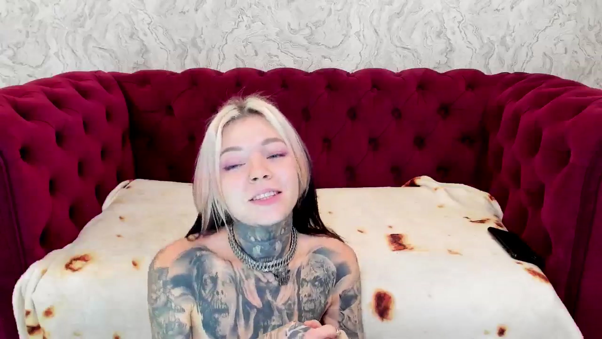 Gallery image thumbnail from LiluKayden's myfreecams stream on, 11/14/2024, 19:03 image 12 of 20