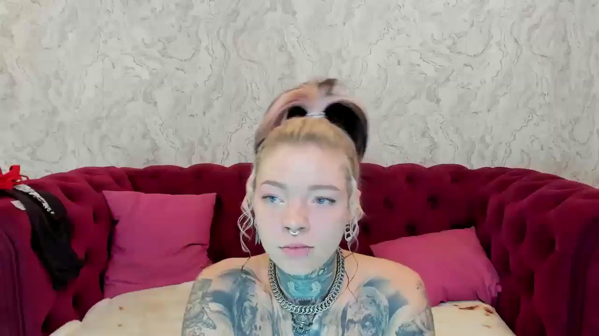 Gallery image thumbnail from LiluKayden's myfreecams stream on, 11/15/2024, 16:09 image 18 of 20