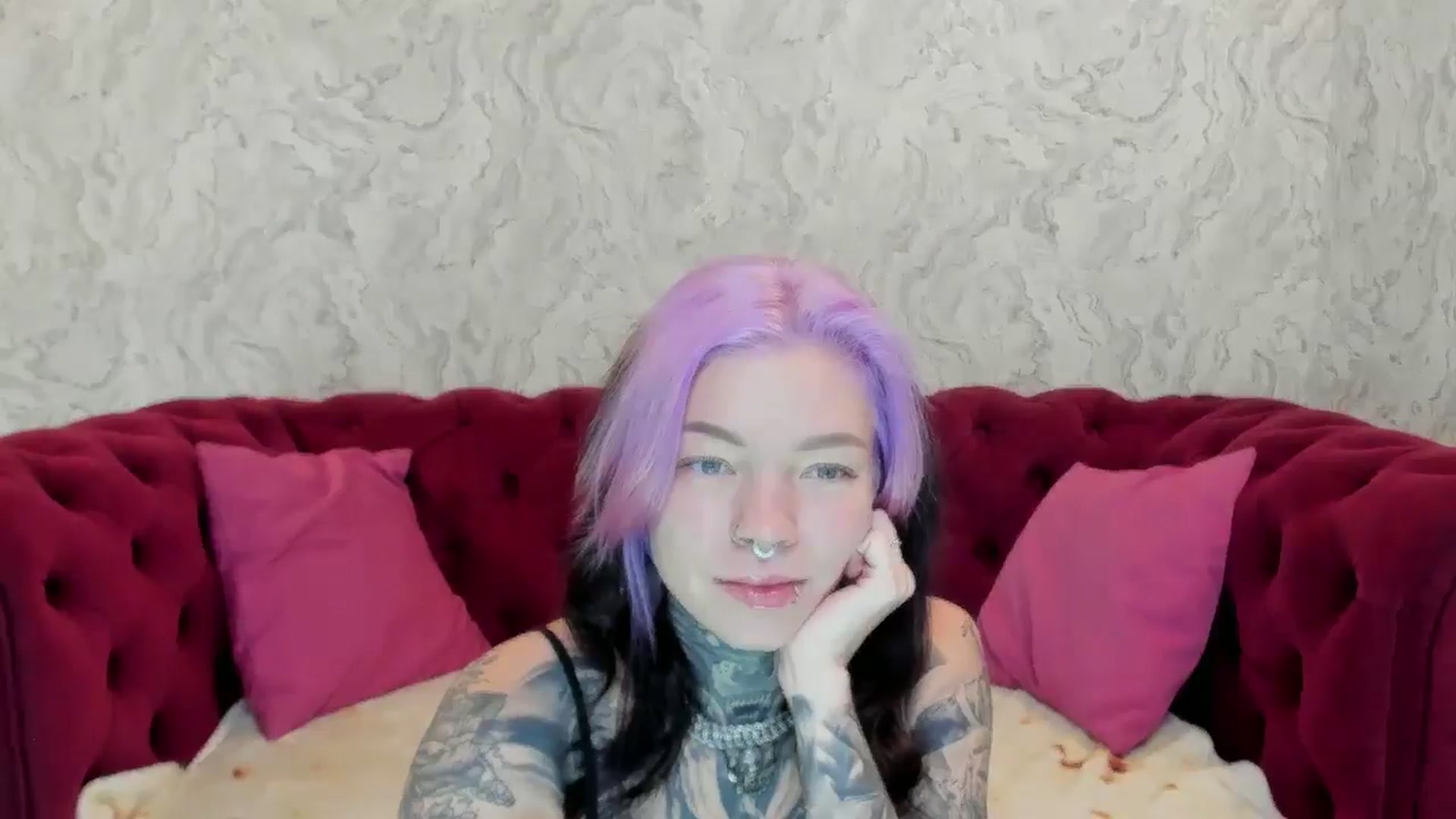 Gallery image thumbnail from LiluKayden's myfreecams stream on, 11/28/2024, 16:32 image 2 of 20