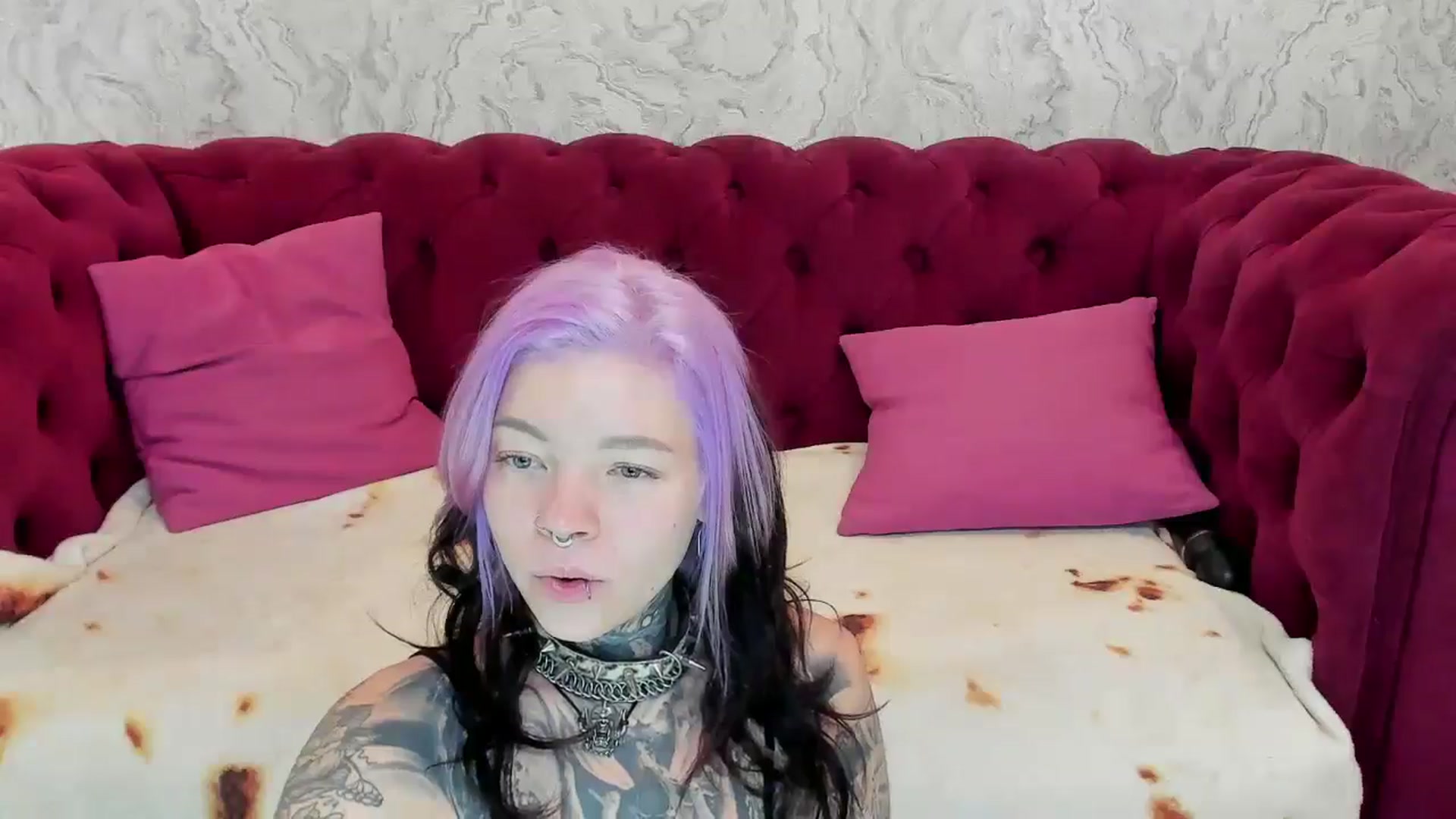 Gallery image thumbnail from LiluKayden's myfreecams stream on, 11/28/2024, 17:43 image 19 of 20