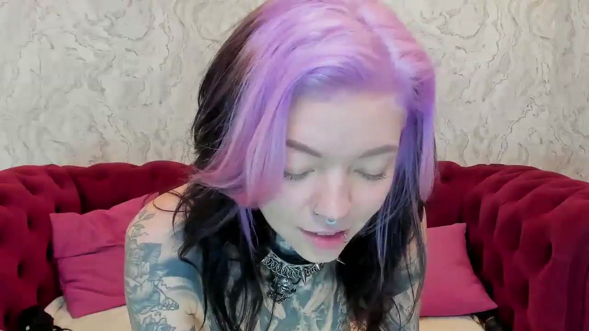 Gallery image thumbnail from LiluKayden's myfreecams stream on, 11/28/2024, 18:19 image 11 of 20
