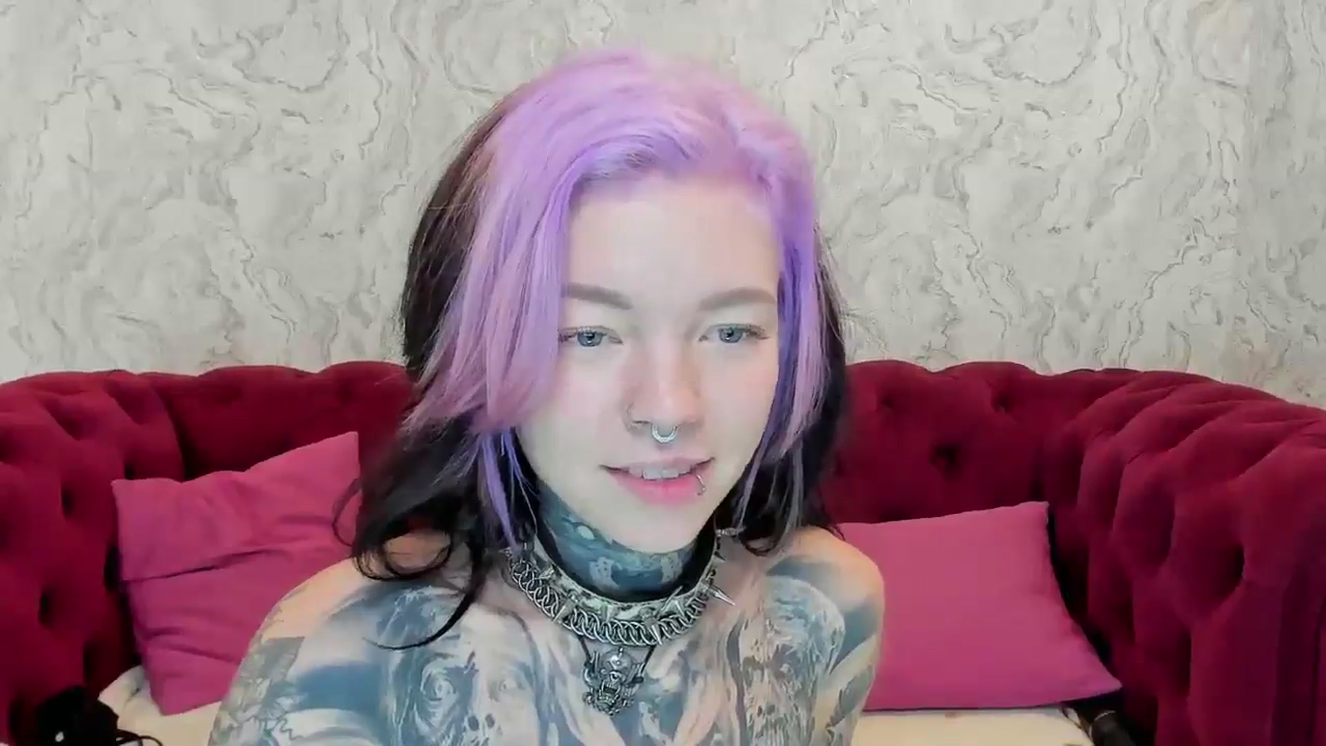 Gallery image thumbnail from LiluKayden's myfreecams stream on, 11/28/2024, 18:19 image 12 of 20
