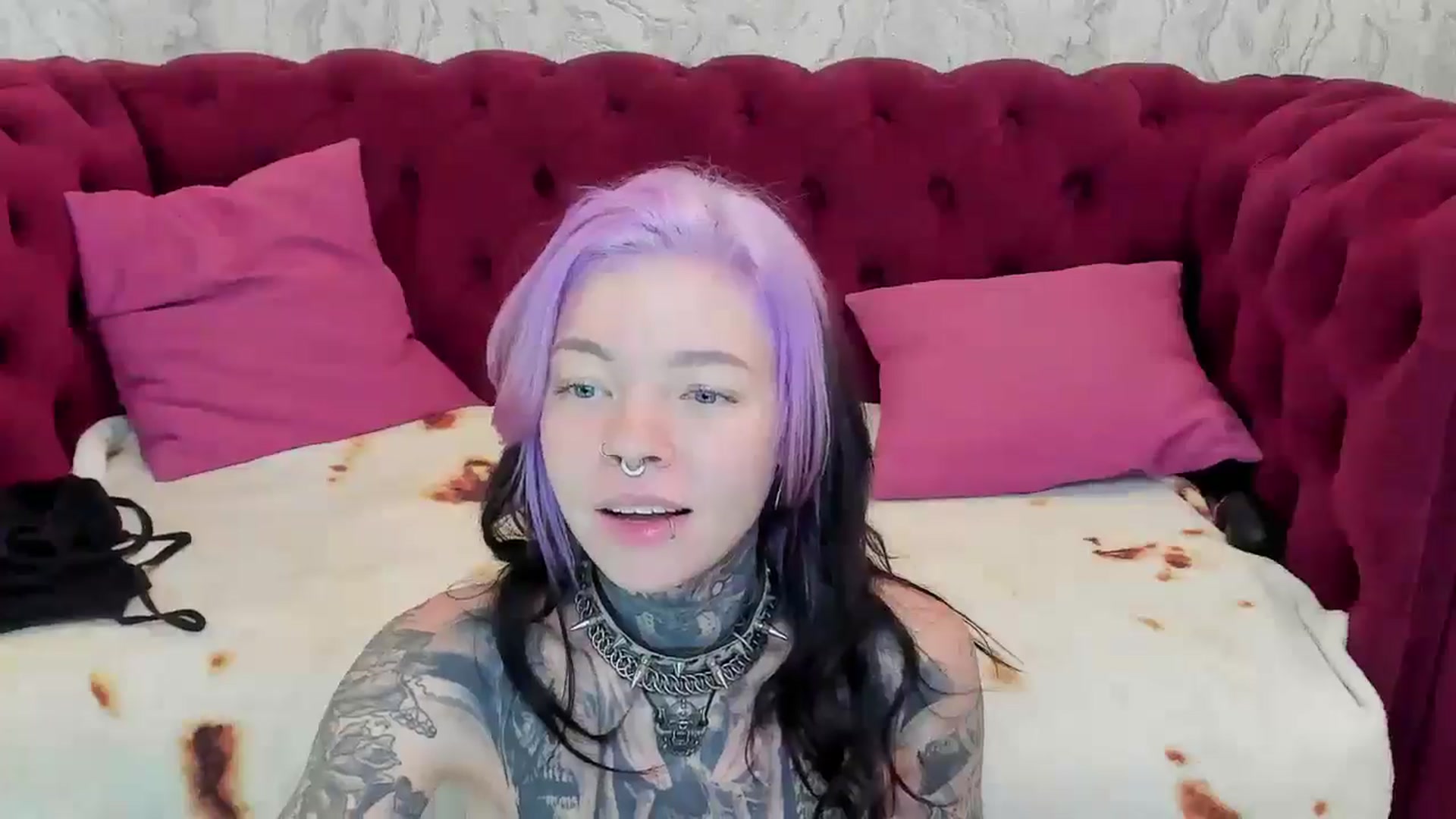 Gallery image thumbnail from LiluKayden's myfreecams stream on, 11/28/2024, 18:19 image 19 of 20