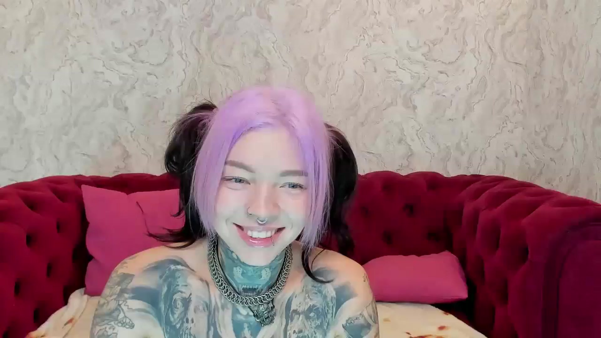 Gallery image thumbnail from LiluKayden's myfreecams stream on, 11/29/2024, 11:28 image 18 of 20
