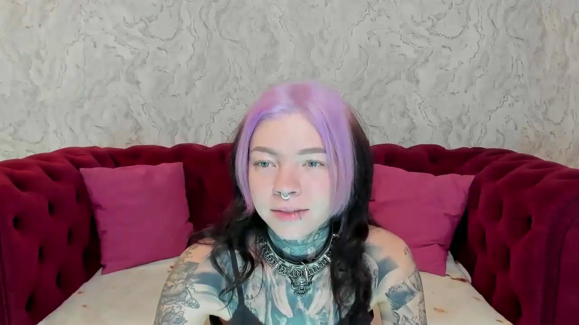Gallery image thumbnail from LiluKayden's myfreecams stream on, 11/30/2024, 14:13 image 2 of 20