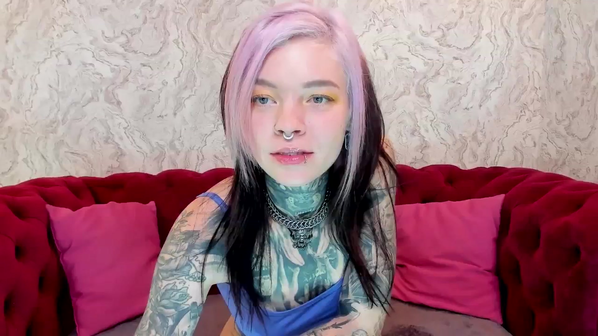 Gallery image thumbnail from LiluKayden's myfreecams stream on, 12/13/2024, 18:28 image 2 of 20