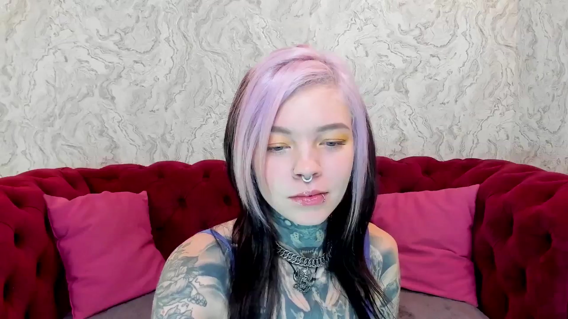 Gallery image thumbnail from LiluKayden's myfreecams stream on, 12/13/2024, 18:28 image 3 of 20