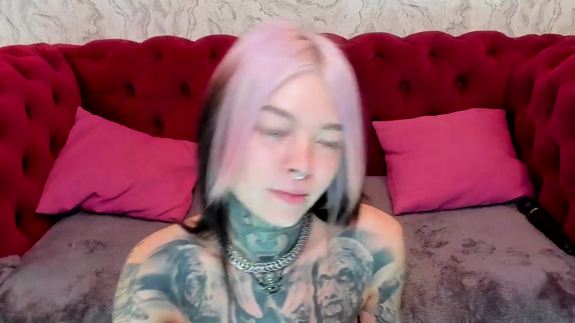 Gallery image thumbnail from LiluKayden's myfreecams stream on, 12/14/2024, 20:02 image 18 of 20