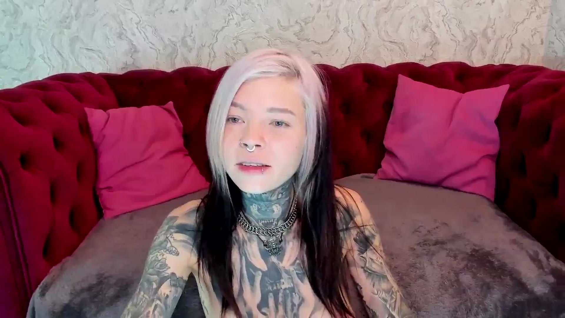 Gallery image thumbnail from LiluKayden's myfreecams stream on, 12/26/2024, 19:39 image 20 of 20
