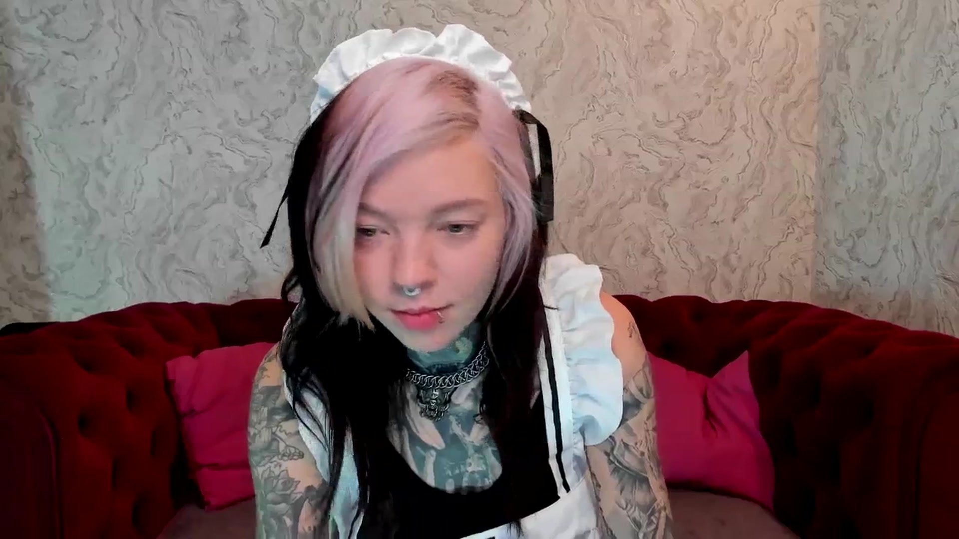 Gallery image thumbnail from LiluKayden's myfreecams stream on, 12/27/2024, 16:28 image 10 of 20