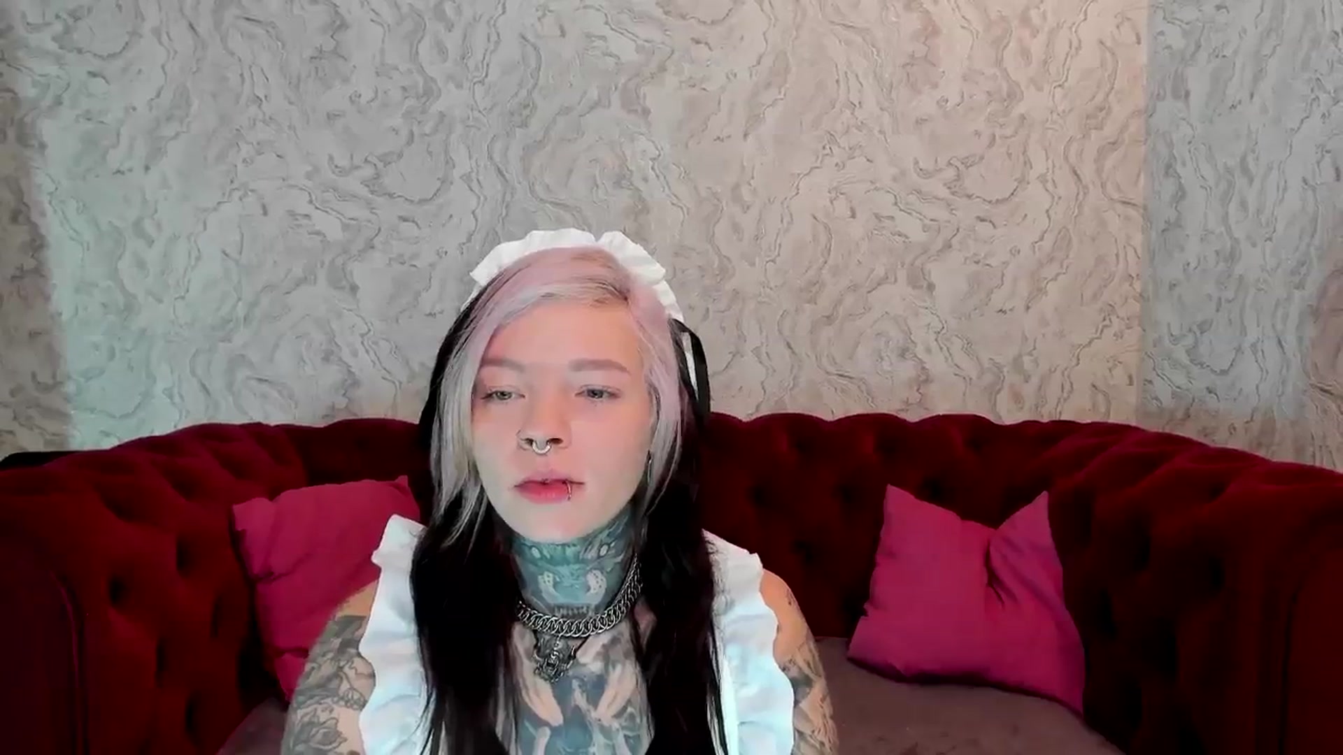 Gallery image thumbnail from LiluKayden's myfreecams stream on, 12/27/2024, 16:28 image 12 of 20
