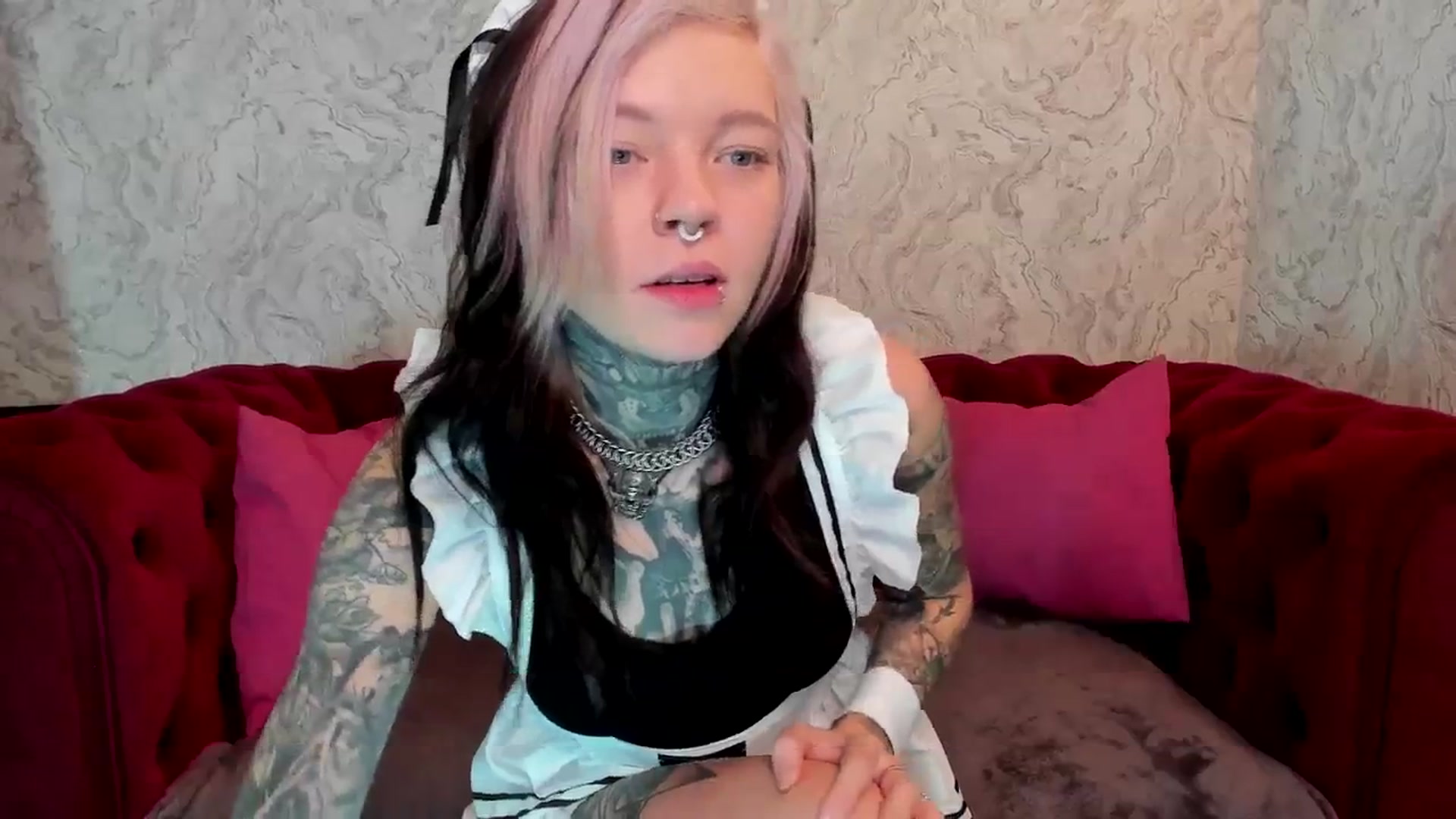 Gallery image thumbnail from LiluKayden's myfreecams stream on, 12/27/2024, 18:38 image 7 of 20