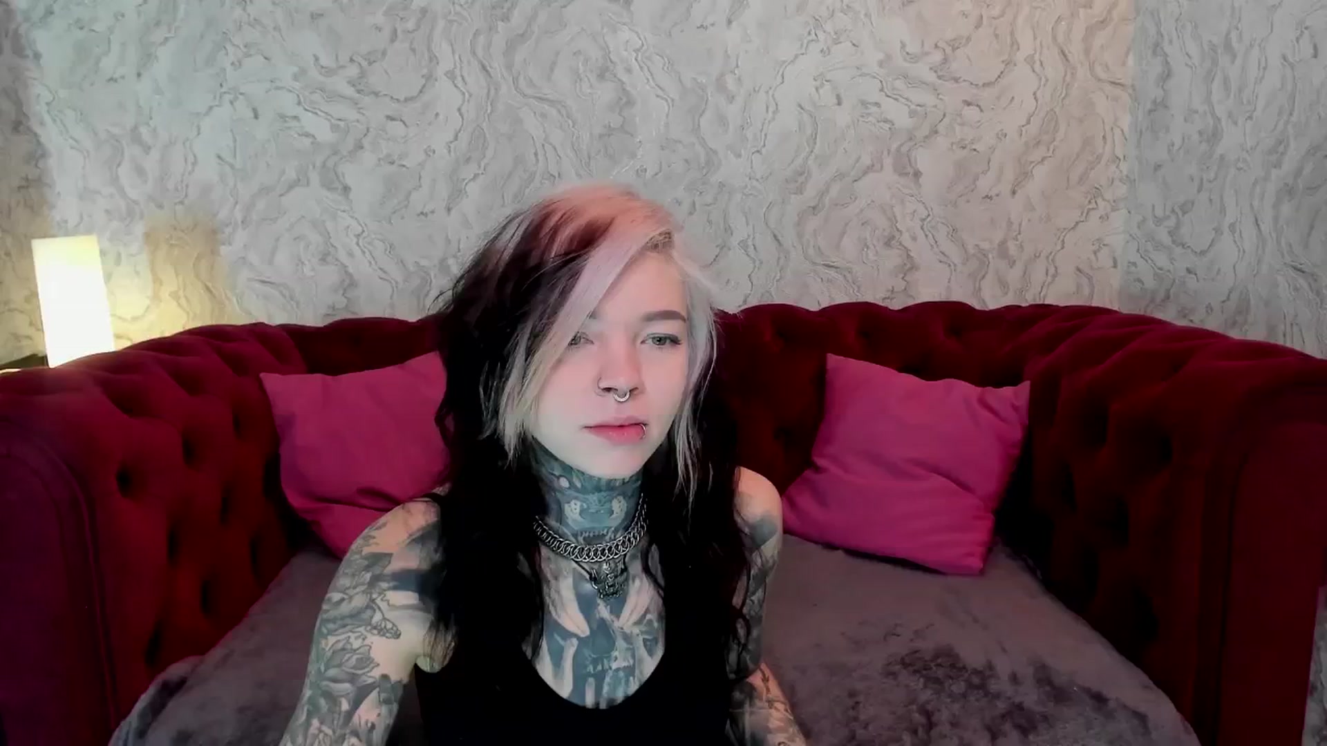 Gallery image thumbnail from LiluKayden's myfreecams stream on, 01/04/2025, 15:19 image 1 of 20