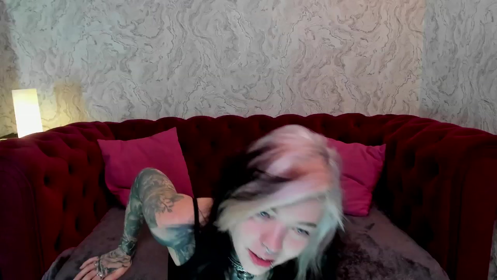 Gallery image thumbnail from LiluKayden's myfreecams stream on, 01/04/2025, 15:19 image 11 of 20