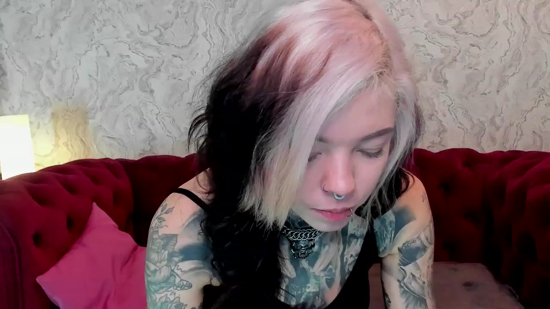 Gallery image thumbnail from LiluKayden's myfreecams stream on, 01/04/2025, 18:39 image 20 of 20