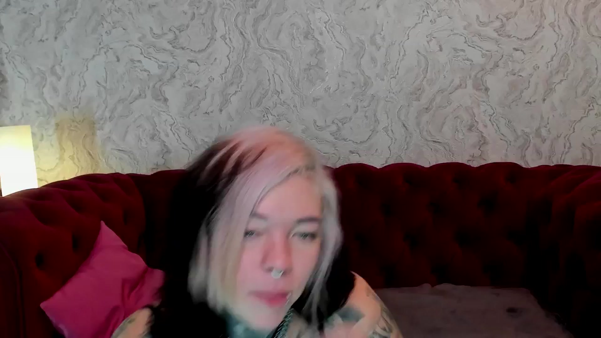 Gallery image thumbnail from LiluKayden's myfreecams stream on, 01/04/2025, 18:39 image 15 of 20