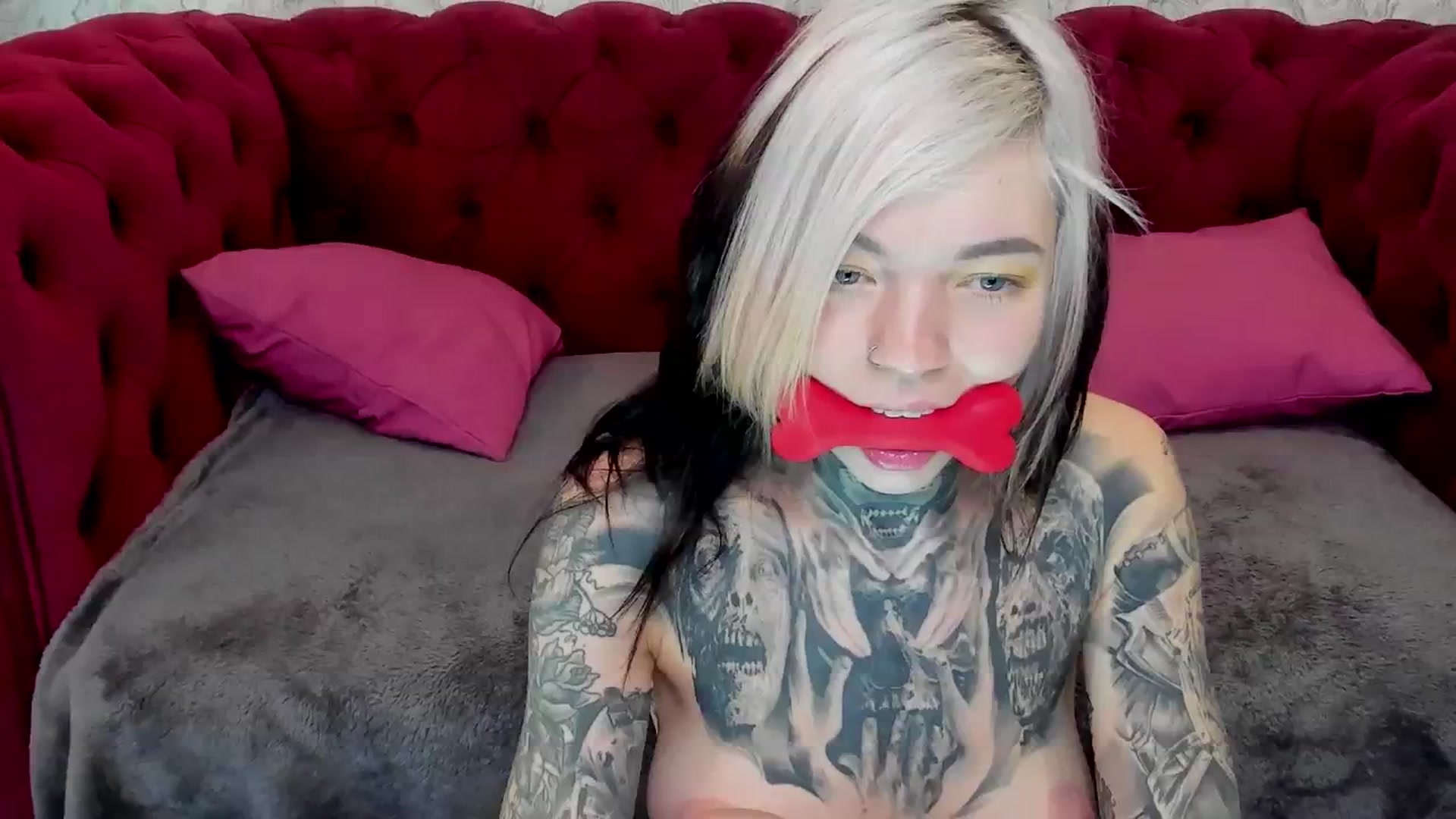 Gallery image thumbnail from LiluKayden's myfreecams stream on, 01/15/2025, 12:31 image 18 of 20